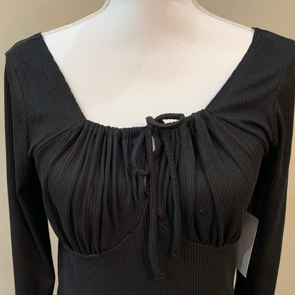 Nwt - Juniors Black top